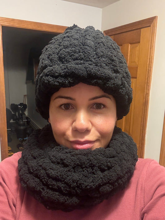 Cozy Hat & Scarf Set 🖤 Ready to Ship